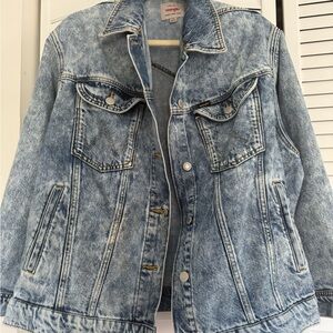 Wrangler Women's Light Blue Acid Wash Denim Jacket